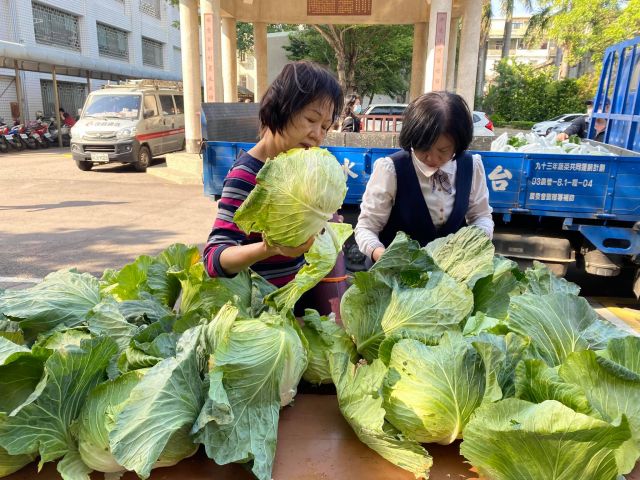 109年度推動農產品甘藍產銷調節促銷活動